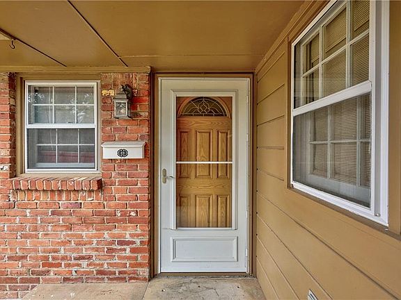 4th image of 9825 Village Dr