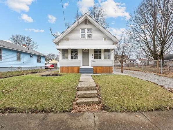 979 Indian Trl, Akron, OH 44314