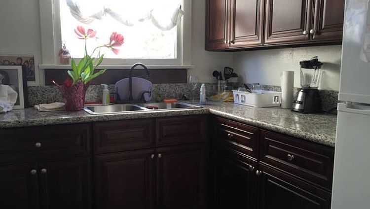 2nd image of 4745 Beverly Blvd