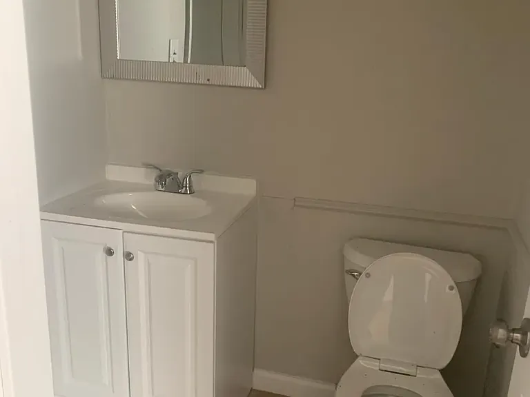 3402 Lantern Ln — Photo 15