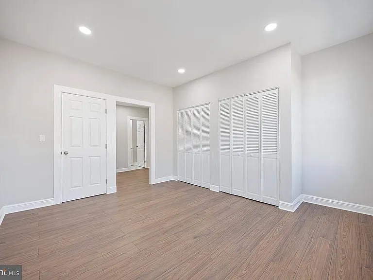 117 Collins Ave S — Photo 17