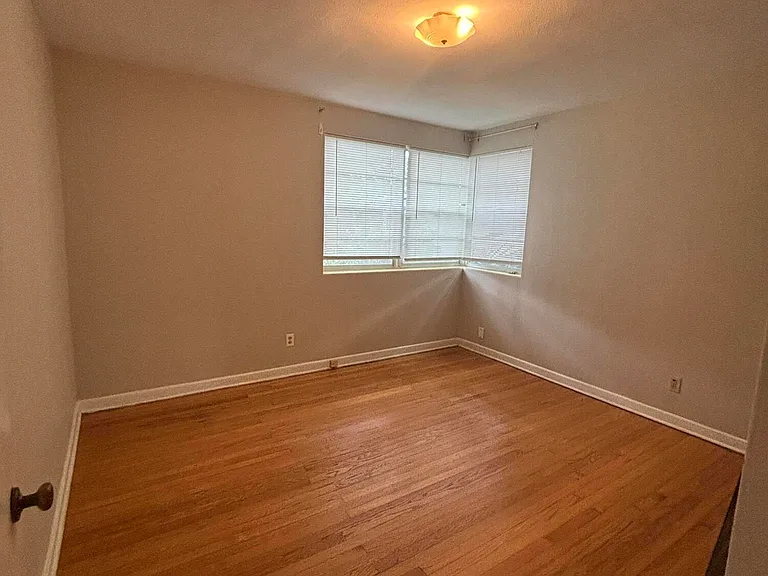 6340 Colgate Rd — Photo 21