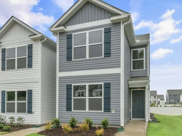 150 Holmes Corner Dr, Wilsons Mills, NC 27520