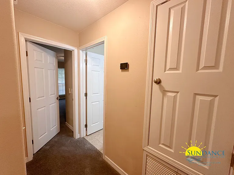 8484 Randall Dr — Photo 14