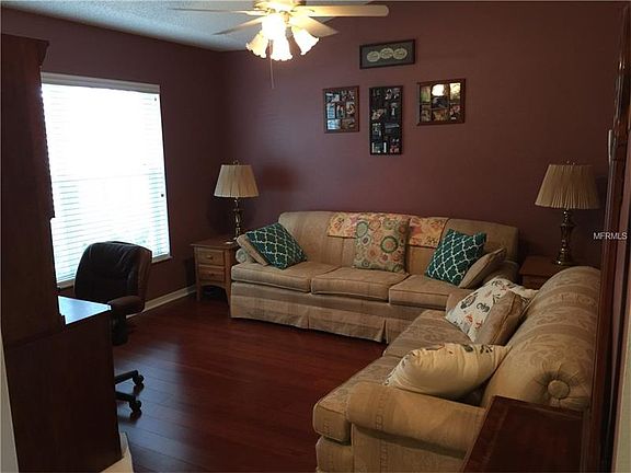 3rd image of 4741 Ainsworth Dr