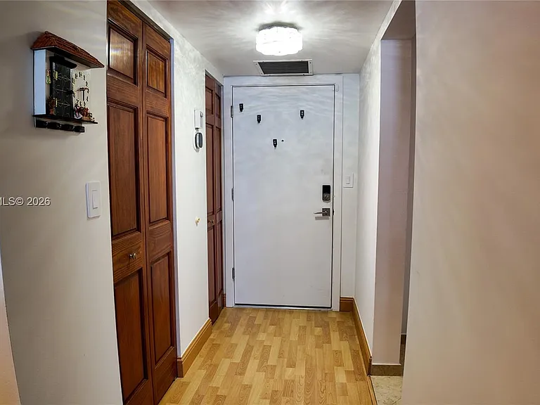 1880 S Ocean Dr #807 — Photo 14