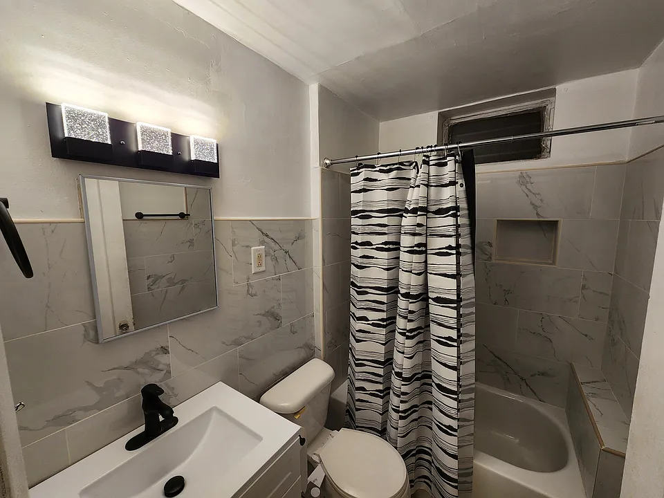 3531 Pacific Ave #7
