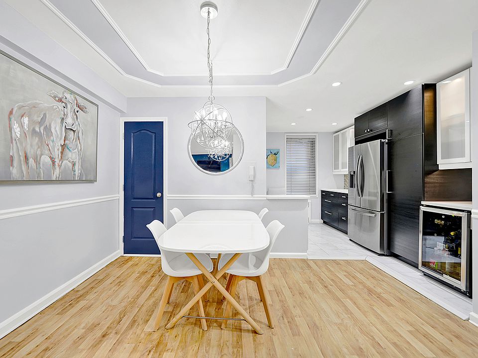 1st image of 61 Oliver St #Ij