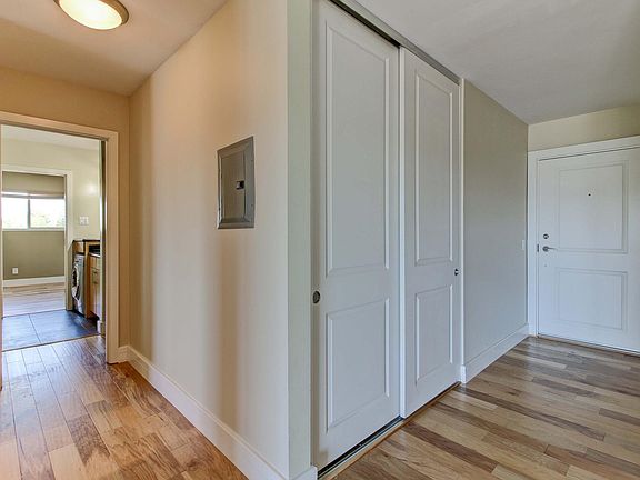 4th image of 836 W Pennsylvania Ave APT 312