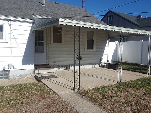 2nd image of 1030 Highridge Ave