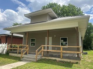 1498 S Clay St, Hopkinsville, KY 42240