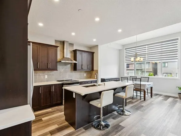 101 SE Howse Ter NE, Calgary, AB T3P 1K5