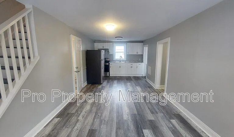 31 William St #2 — Photo 3