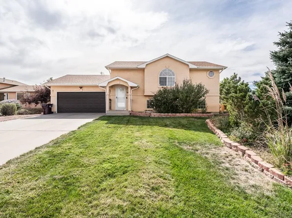 769 S McCoy Dr, Pueblo West, CO 81007