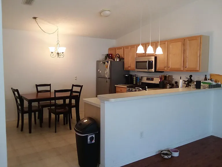 Eat In Kitchen