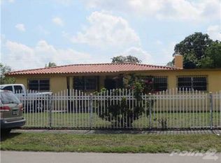 100 NE 193rd Ter, Miami, FL 33179