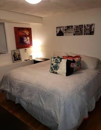 4th image of 17 Keayne St #1