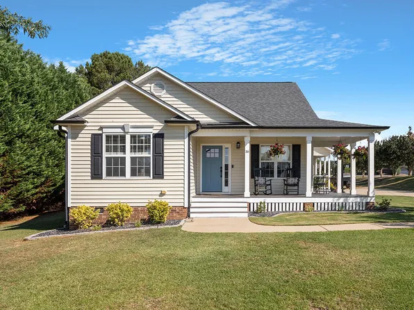 16 Sparkle Ln, Garner, NC 27529