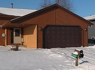 5920 W 136th St, Savage, MN 55378