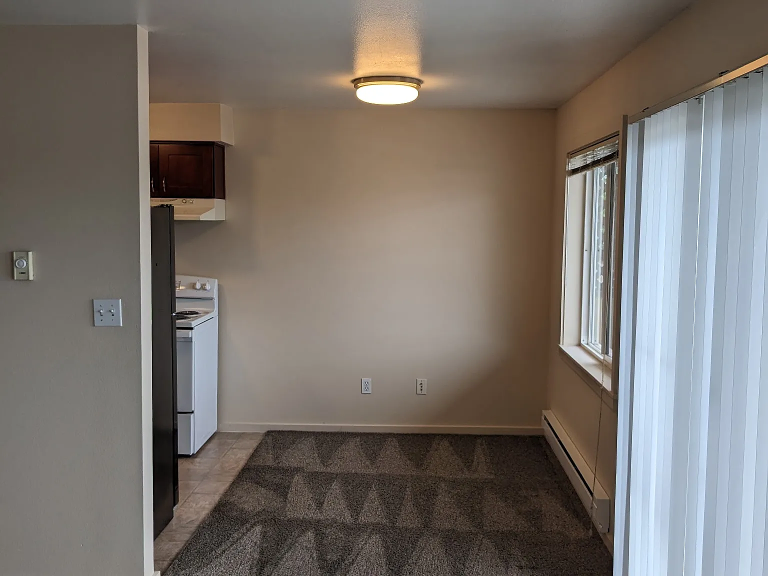 2 bed, 900 sqft, $2,300 — Photo 4
