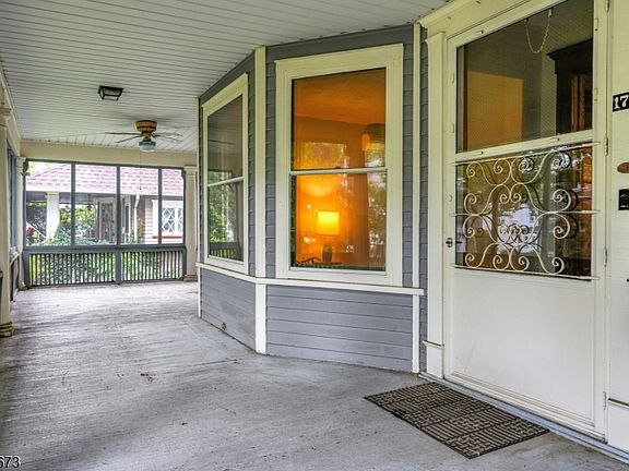 4th image of 176 Mountain Way