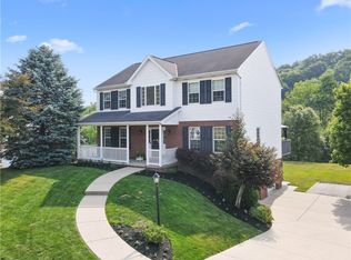 714 Little Creek Ln, Cranberry Township, PA 16066