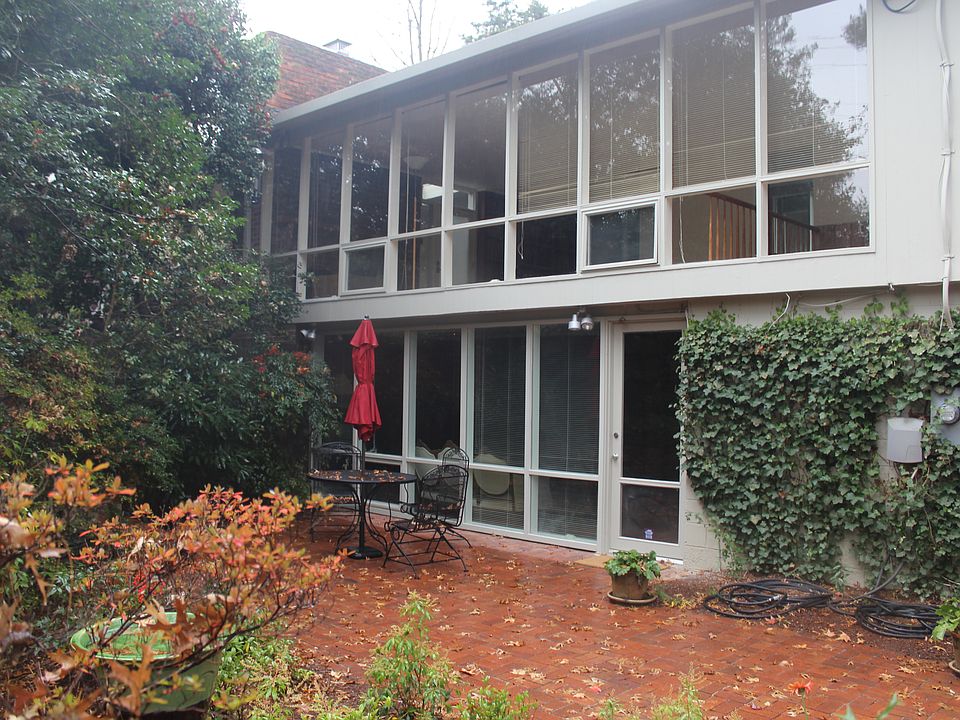 1st image of 2114 Popkins Ln
