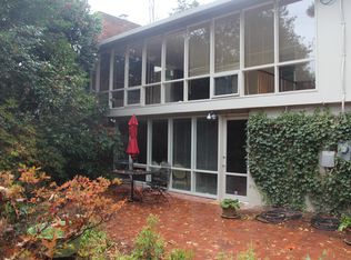 2114 Popkins Ln, Alexandria, VA 22307