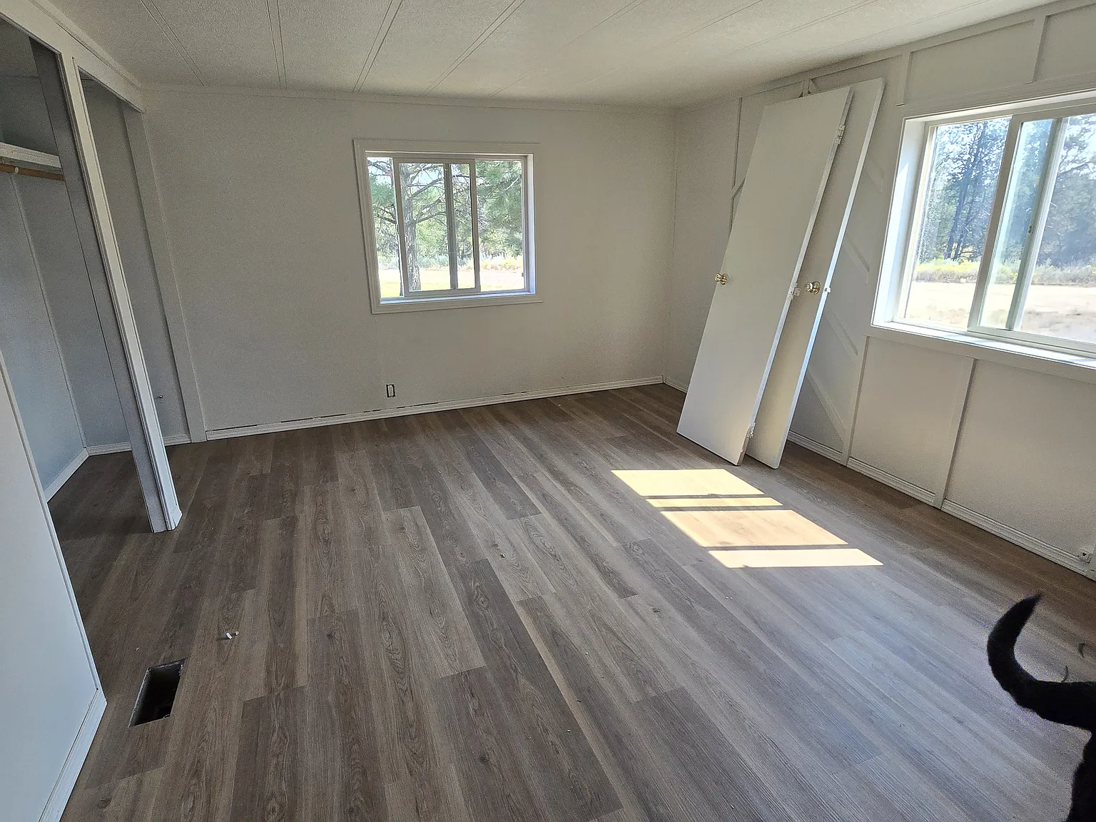 3 bed, 1100 sqft, $2,200 — Photo 3