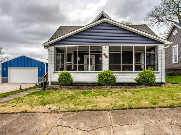 620 S 5th St, Boonville, IN 47601