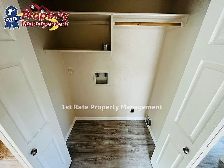 4352 W Rose Hill Ct — Photo 8