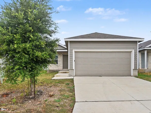 5435 Daphne Path, San Antonio, TX 78253