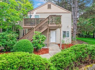 12066 SW Conestoga Dr, Beaverton, OR
