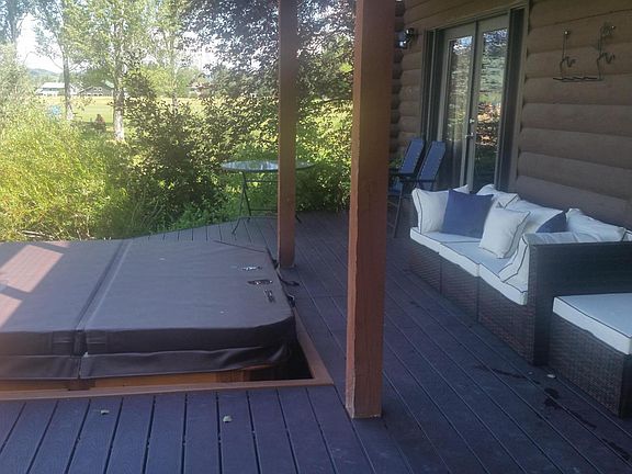 5th image of 4 Meadow Ln #4