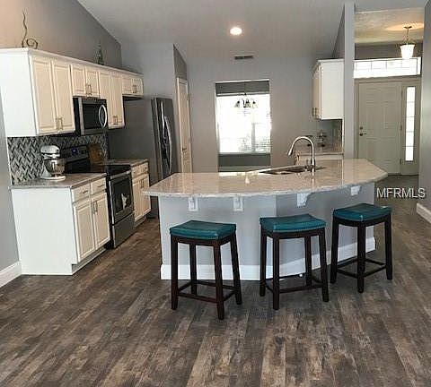 4th image of 653 Winding Lake Dr