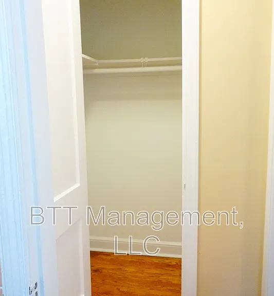 8210 Greenwood Ave #4 — Photo 30