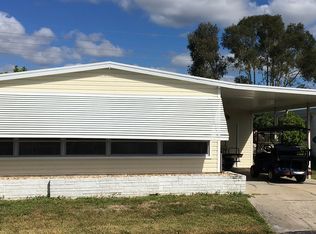 458 Avanti Way Blvd, North Fort Myers, FL 33917