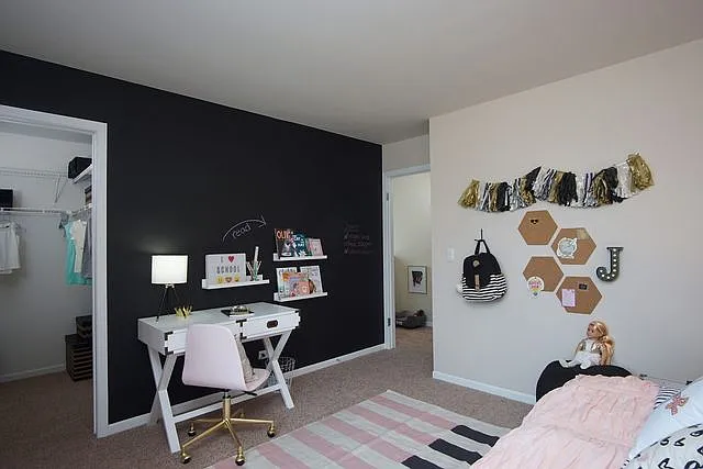 1627 Westminster Dr #104 — Photo 7