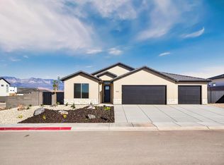 1522 W 840 S, Hurricane, UT 84737
