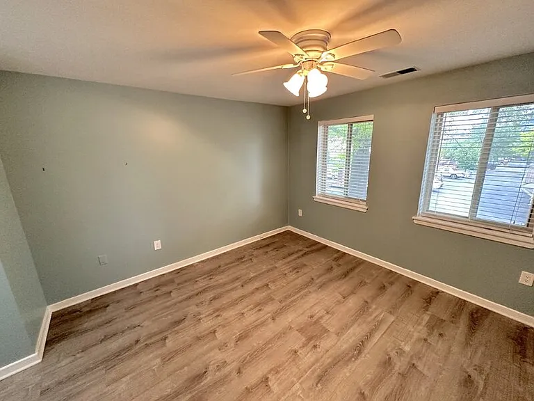 409 S Sharp St #R-5 — Photo 13