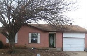 2nd image of 1617 Willowbrook St