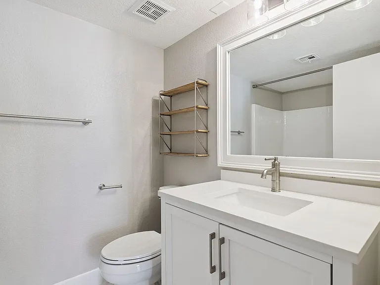1905 E University Dr #210 — Photo 24