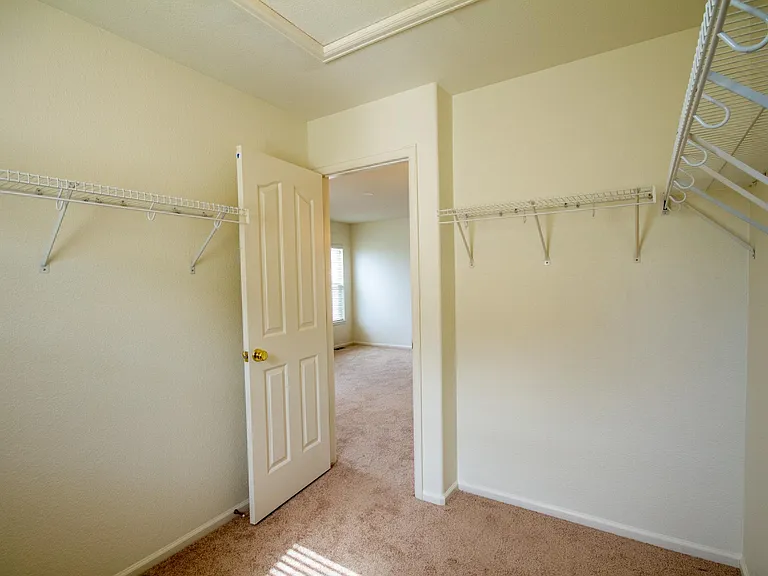 5747 Jaguar Way — Photo 20