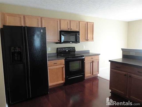 5th image of 2534 Allegro Ln