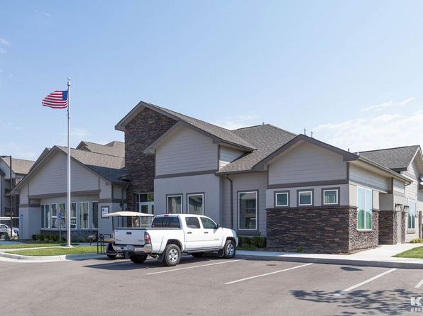 The Vue Luxury Apartments, 3110 N Ridge Rd, Wichita, KS 67205