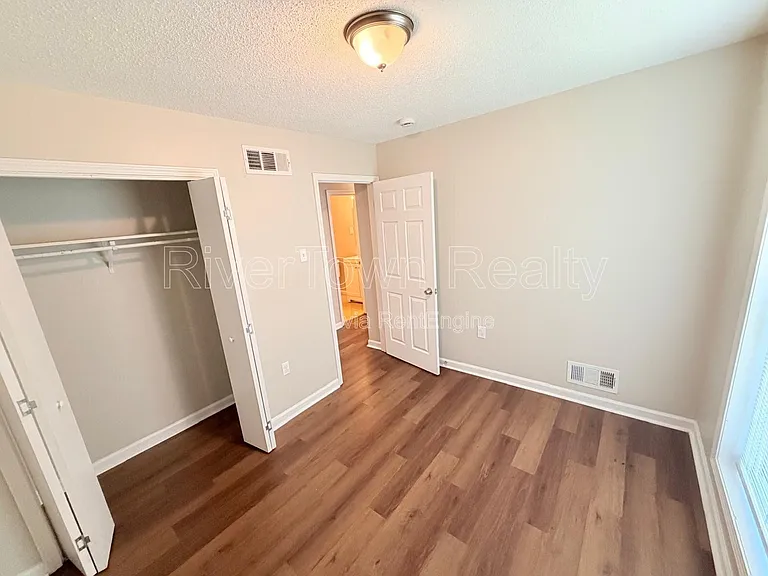 3311 Keystone Ave — Photo 4