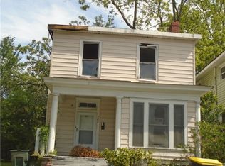 708 E 39th St, Savannah, GA 31401