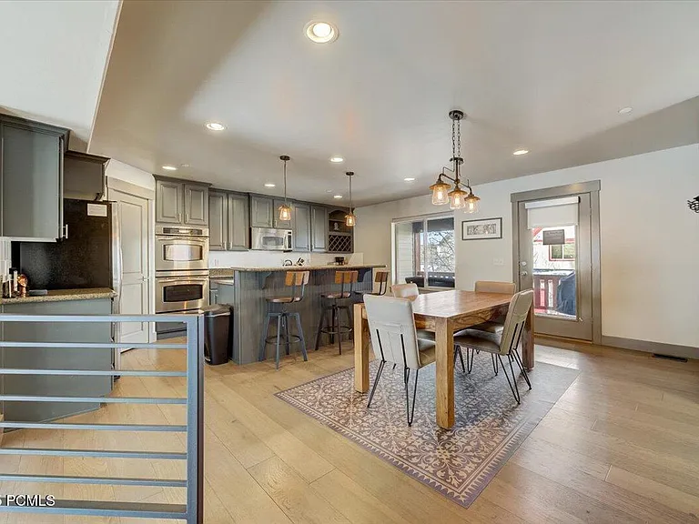 5662 Oslo Ln — Photo 6