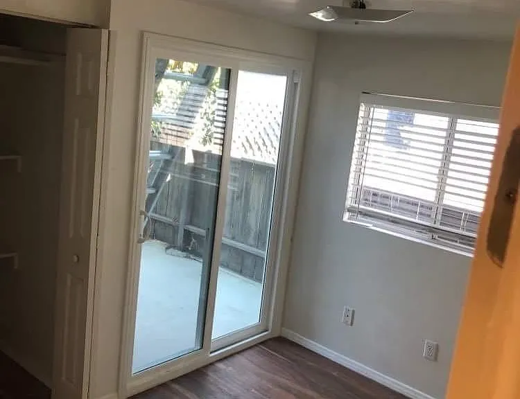 1420 Brookes Ave — Photo 14