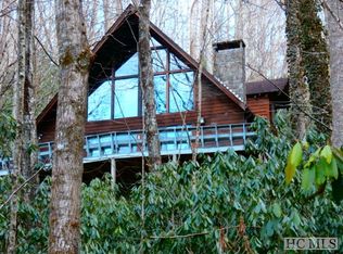 126 Leaf Gazer Ln, Cullowhee, NC 28723